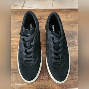 Converse Black Suede Leather Sneakers Classic Size 6.5.   #Z03